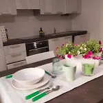 Happy House * Malgrate